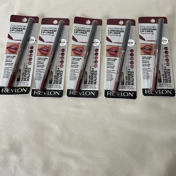 Revlon New in package lip liner 665 plum - Picture 1 of 6